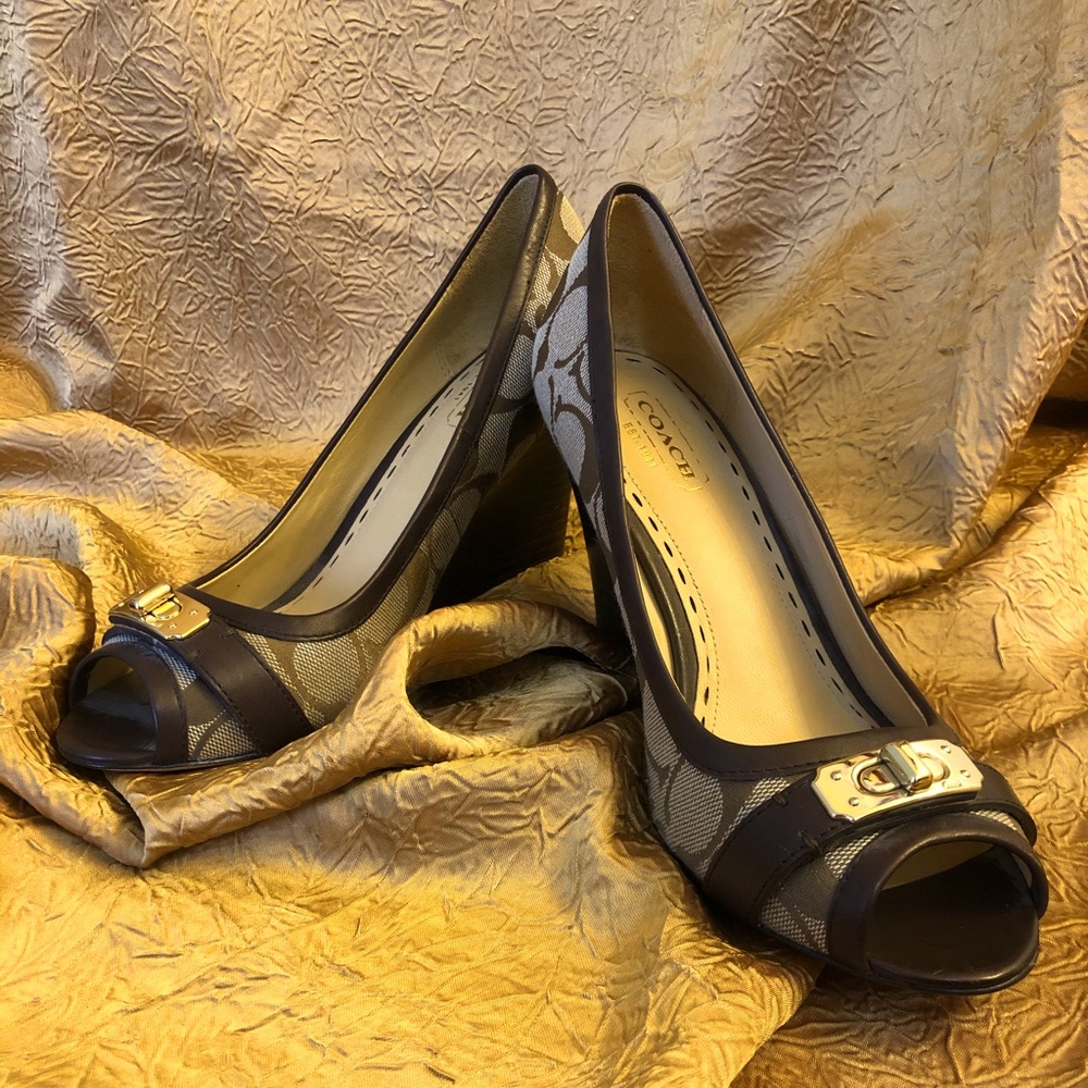 Coach logo wedge heel